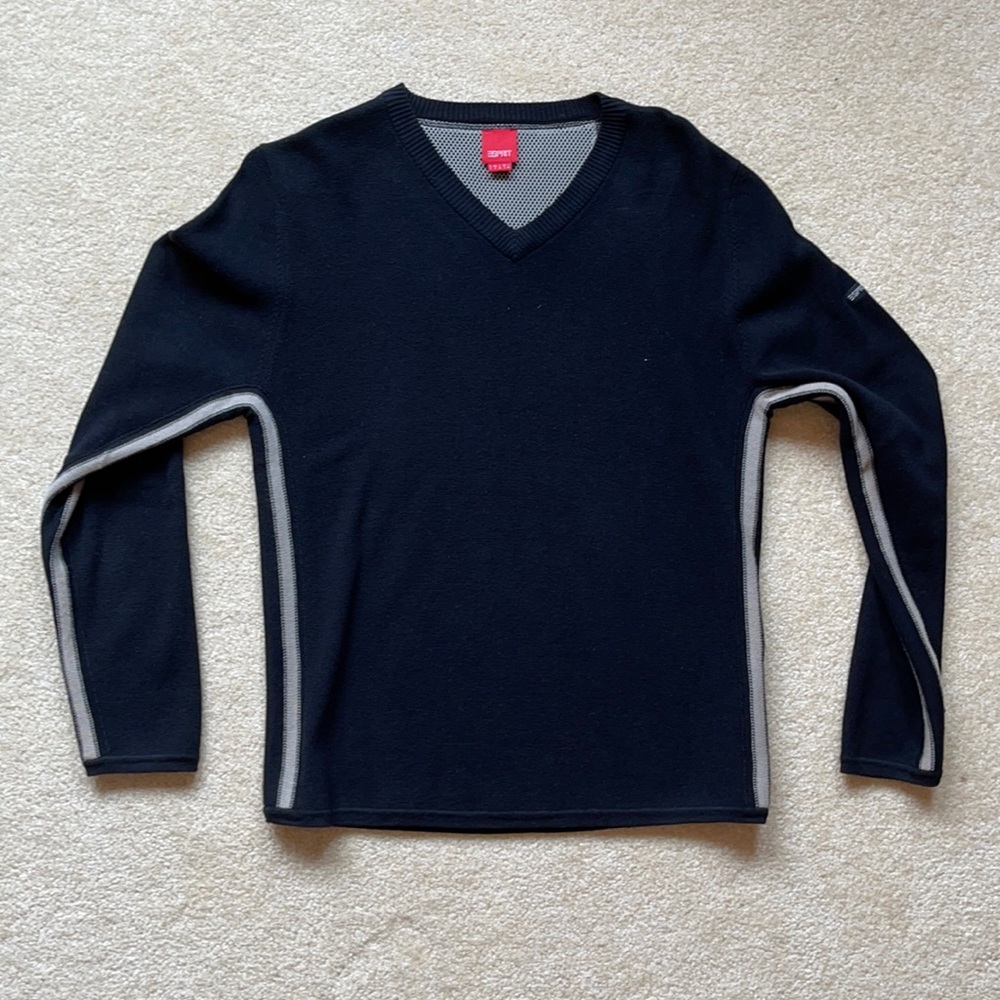 Excellent condition Esprit v-neck sweater black
